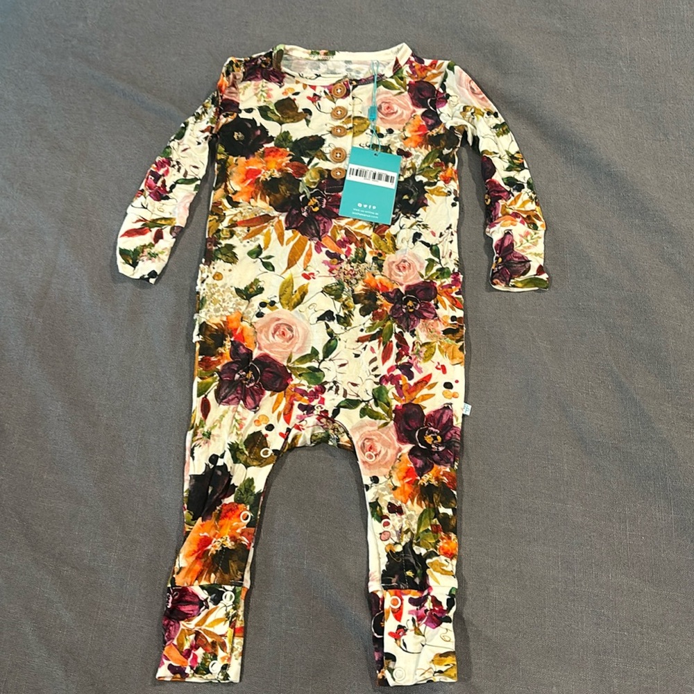 Posh peanut NWT romper size 18-24
